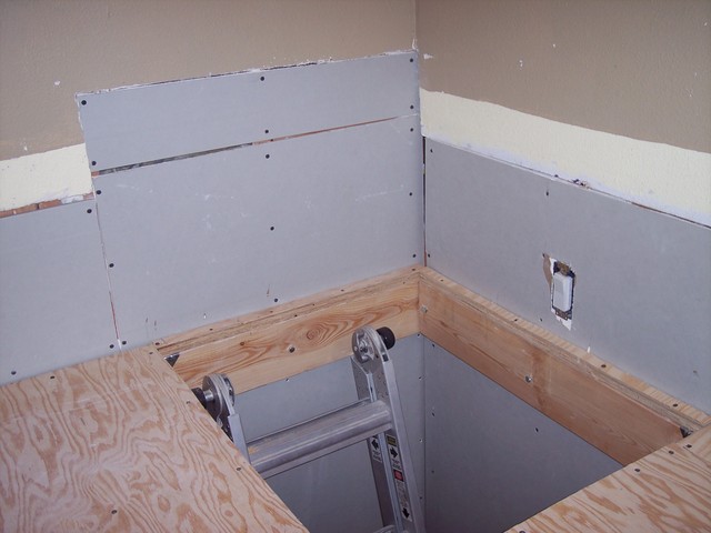 Ladder and Opening of Upper Loft